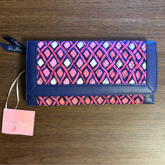 Vera Bradley Handbags - Vera Bradley NWT Trifold Wallet Katalina Pink Diamonds